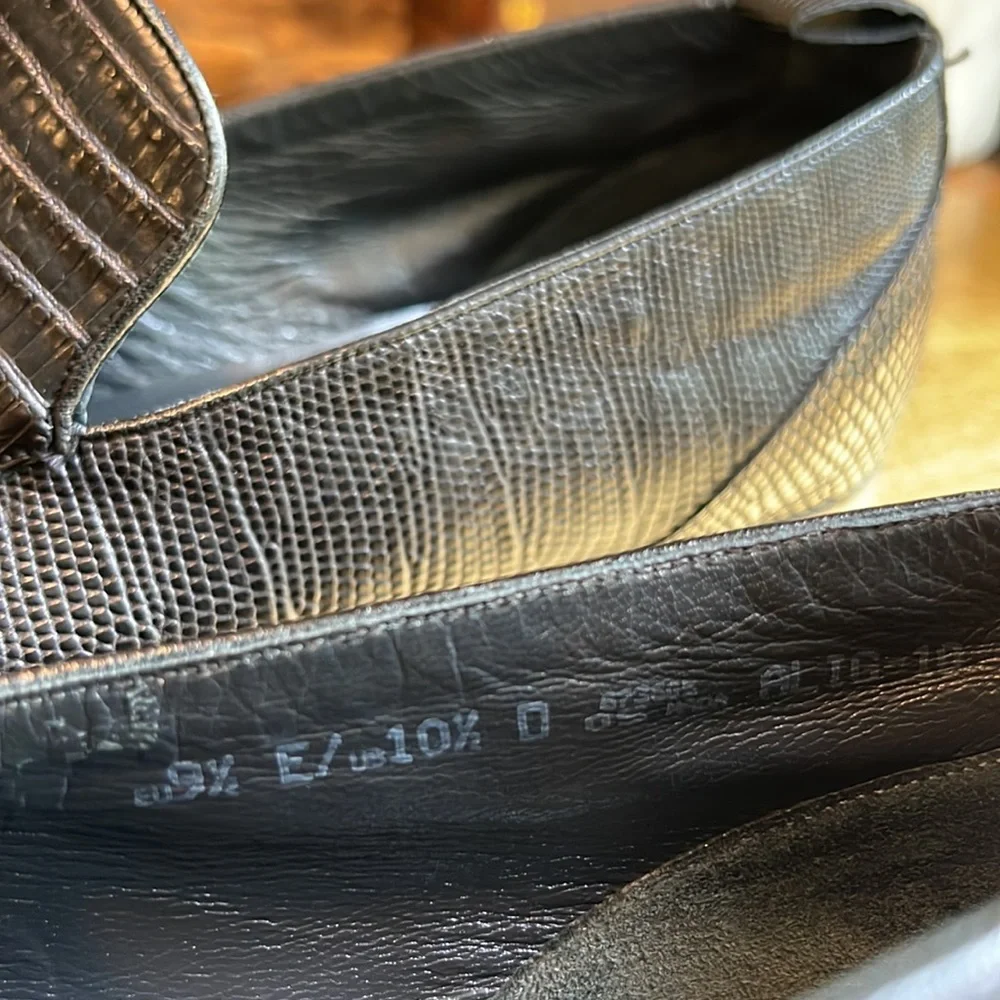 EXOTIC Bally Lizard Loafers in Black Leather